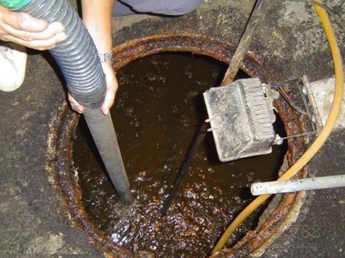 三台隔油池清理